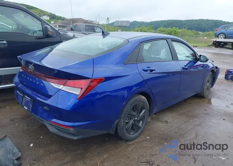 2022 Hyundai Elantra Sel from USA, damaged, VIN KMHLS4AG9NU244025